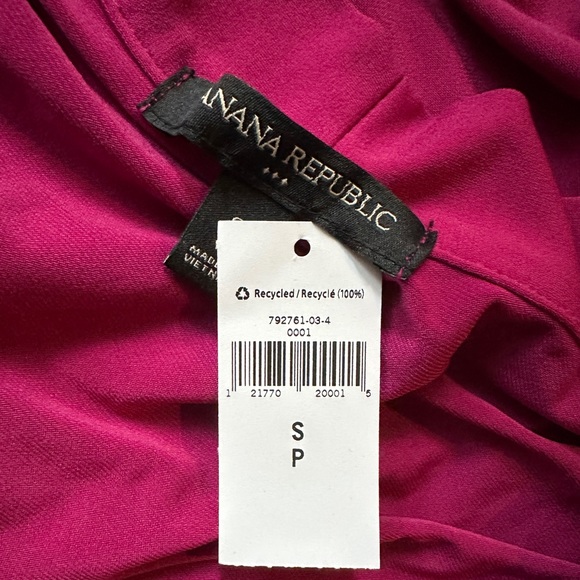 NWT. Banana Republic Factory. Sleeveless top/blouse. - Picture 6 of 8